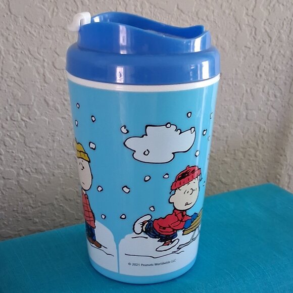 ZAK Winter Themed Peanuts Gang 12oz Drink Tumbler - Picture 4 of 16